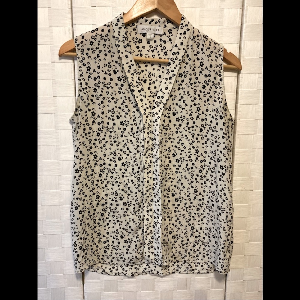 Amour Vert White & Black silk blouse Small